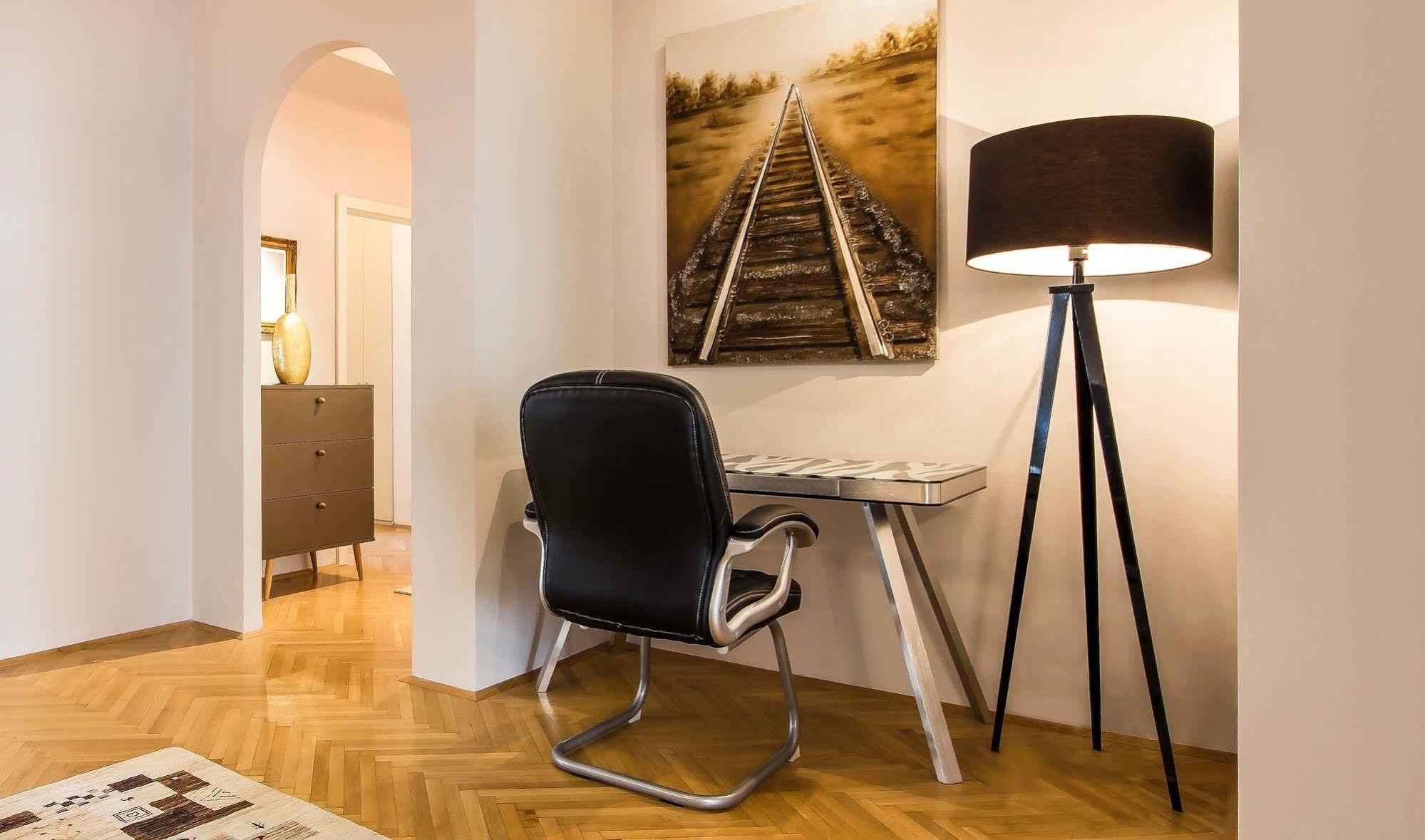 Abieshomes Serviced - Opera Vienna